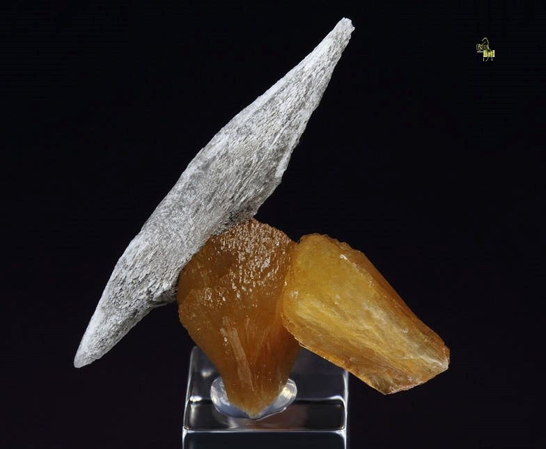 STILBITE, CALCITE