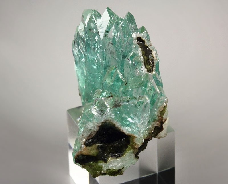 gem APOPHYLLITE