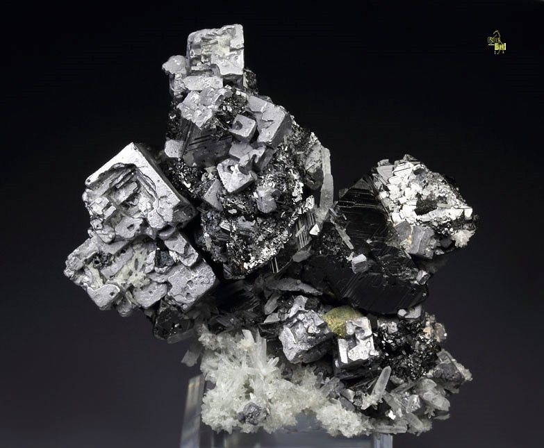 skeletal GALENA, SPHALERITE, CHALCOPYRITE, PYRITE, QUARTZ