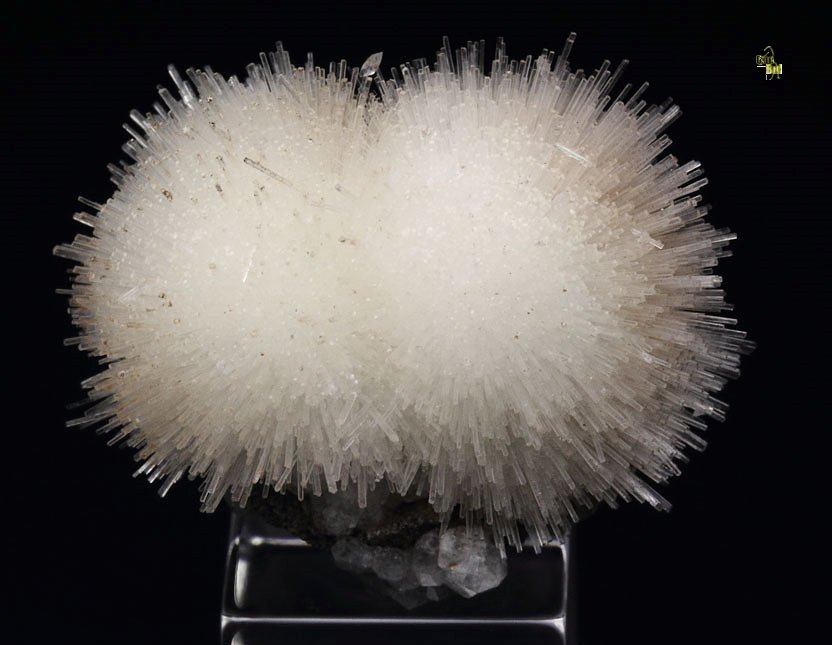 new find - NATROLITE, ANALCIME 