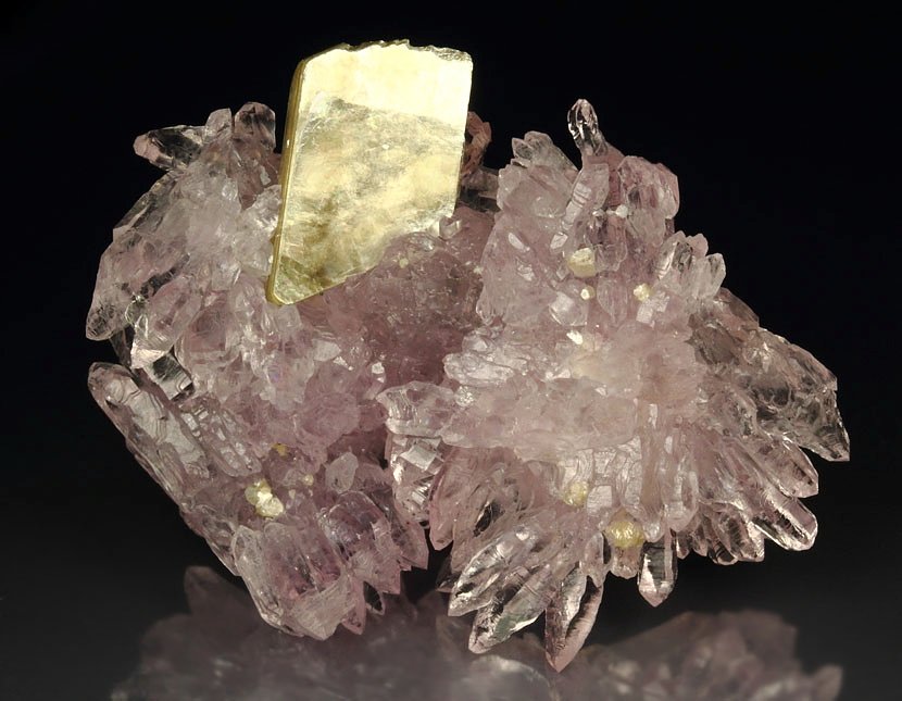 bi-terminated QUARTZ var. ROSE QUARTZ, MUSCOVITE - floater