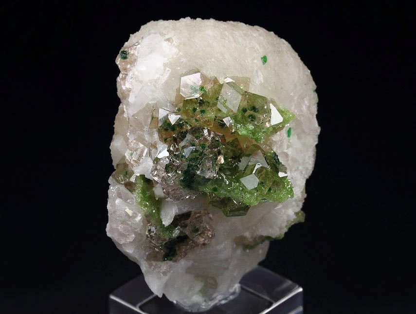 gem GARNET var. GROSSULAR with GREEN CHROMIAN PHANTOMS, PREHNITE