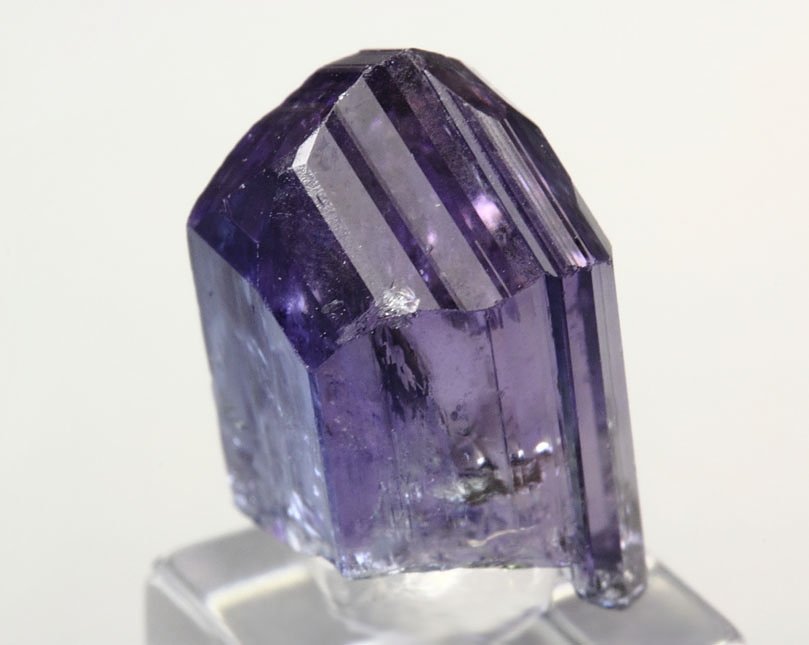 gem ZOISITE var. TANZANITE