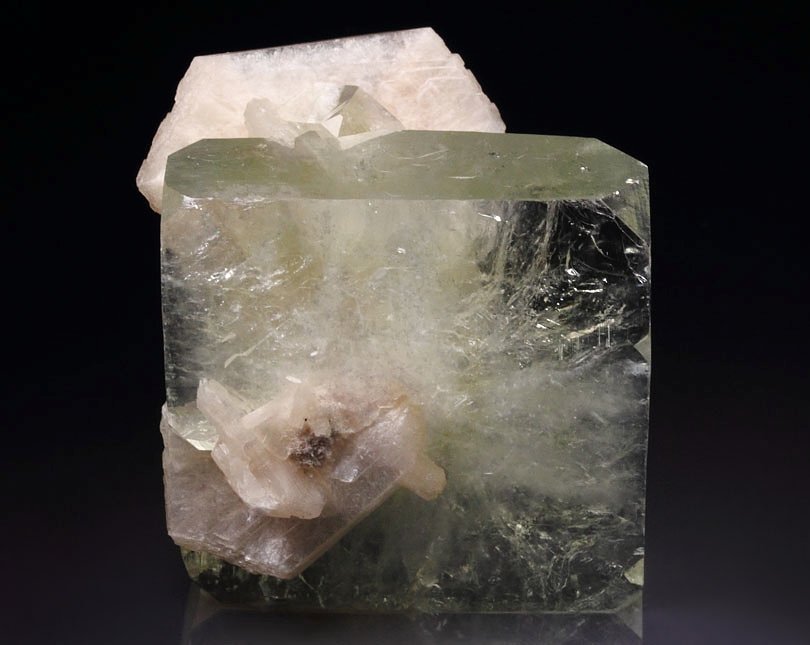 APOPHYLLITE, STILBITE - floater