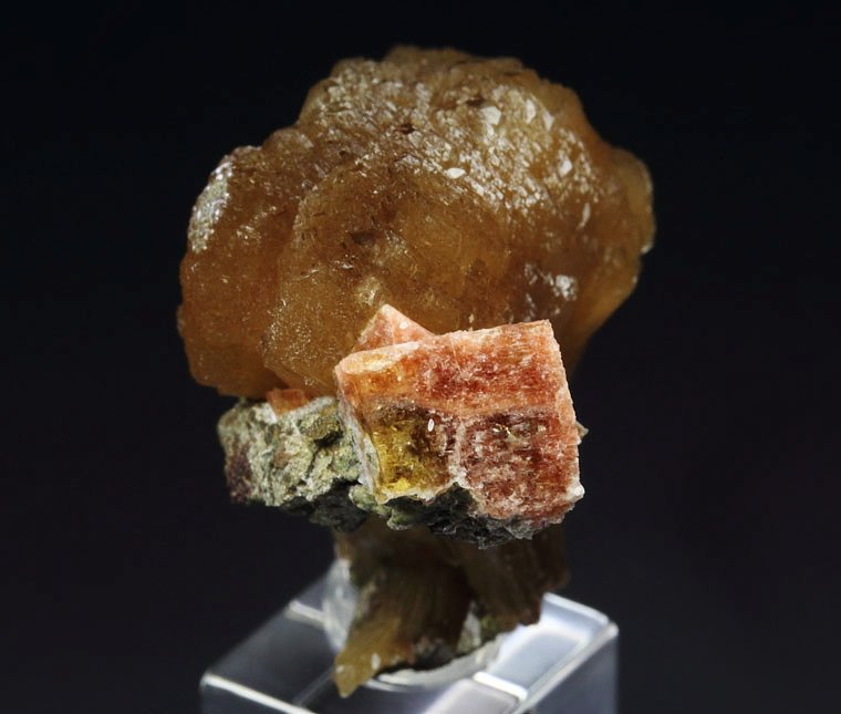 STILBITE, CHABAZITE