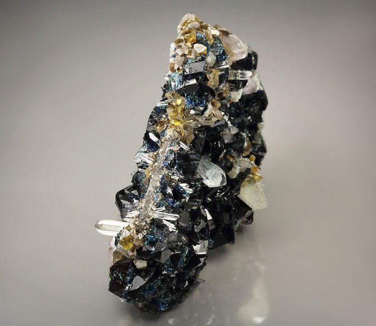 gemmy LAZULITE, gem FLUORAPATITE, gemmy SIDERITE, QUARTZ