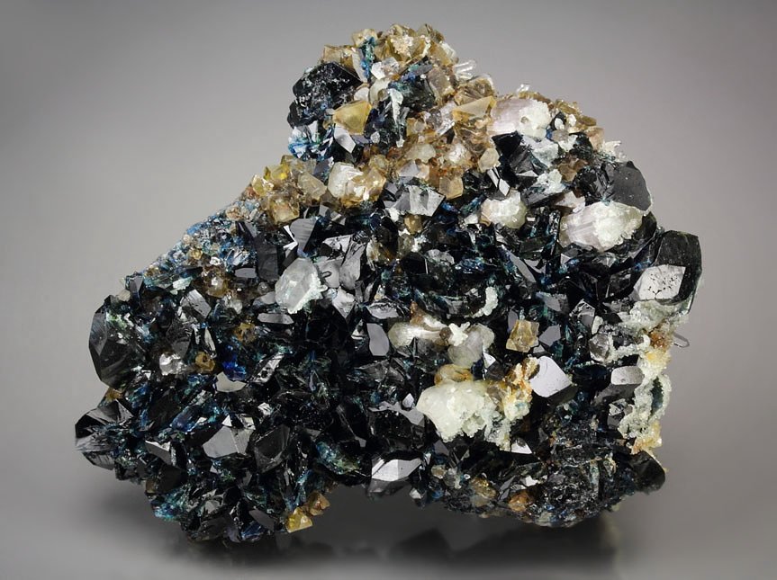 gemmy LAZULITE, gem FLUORAPATITE, gemmy SIDERITE, QUARTZ