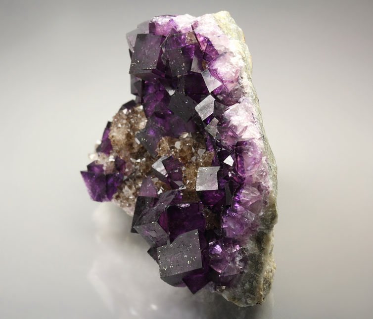 FLUORITE, QUARTZ var. SMOKY