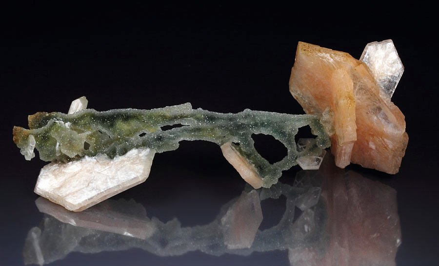 STILBITE, CHALCEDONY