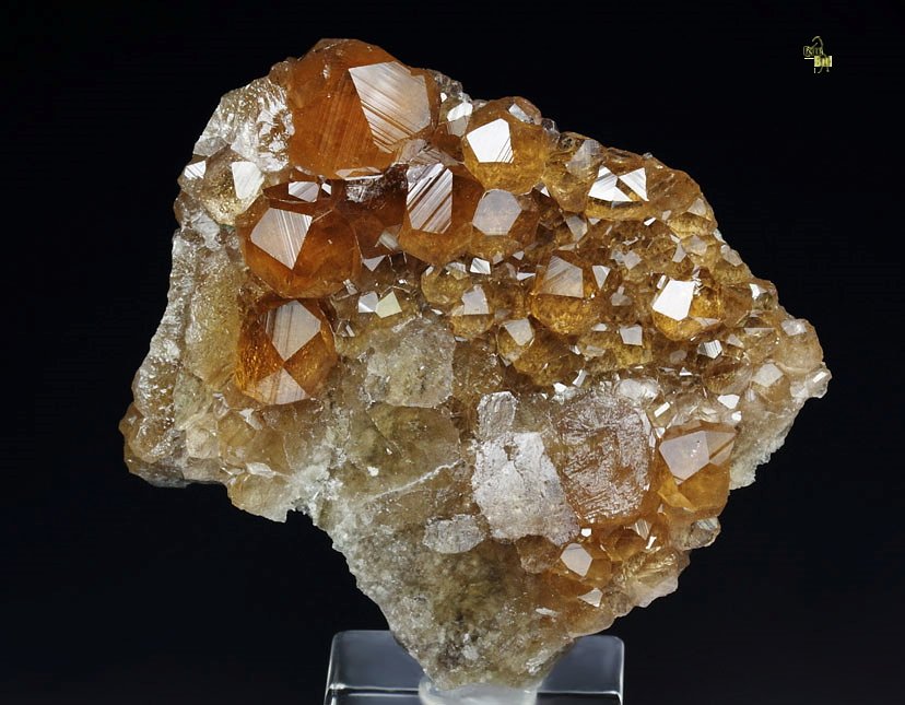 gem GARNET var. GROSSULAR