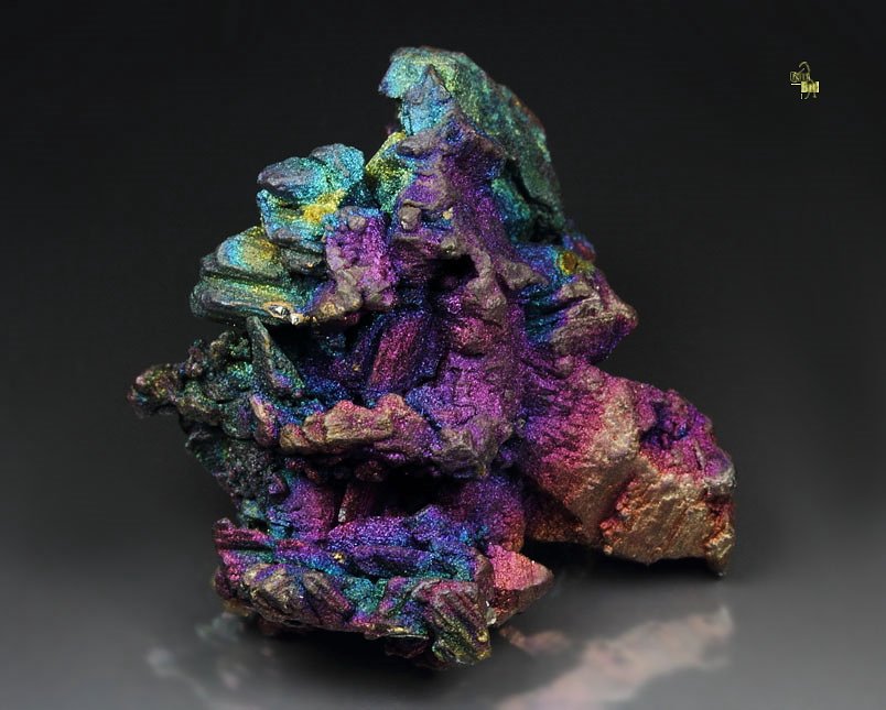 CHALCOCITE, DJURLEITE, iridescent CHALCOPYRITE - floater