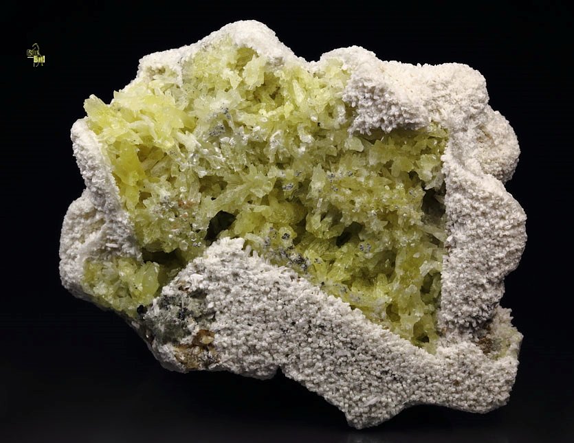 CALCITE, GONNARDITE epimorph 