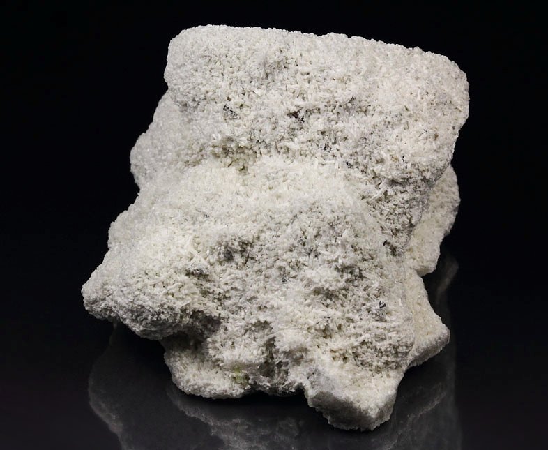 CALCITE, GONNARDITE epimorph 