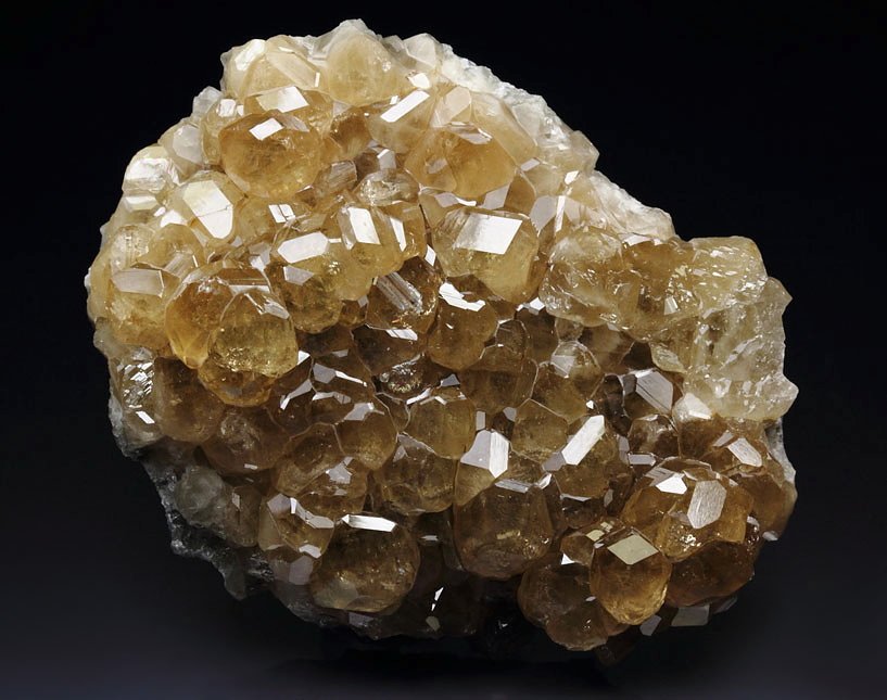 gem sherry GARNET var. GROSSULAR