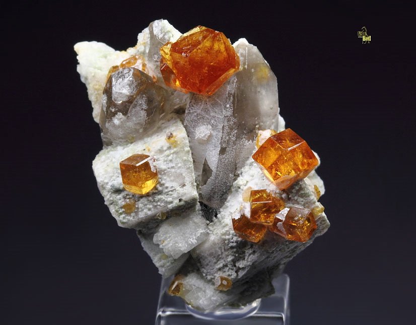 gem GARNET var. SPESSARTINE, QUARTZ, MICROCLINE