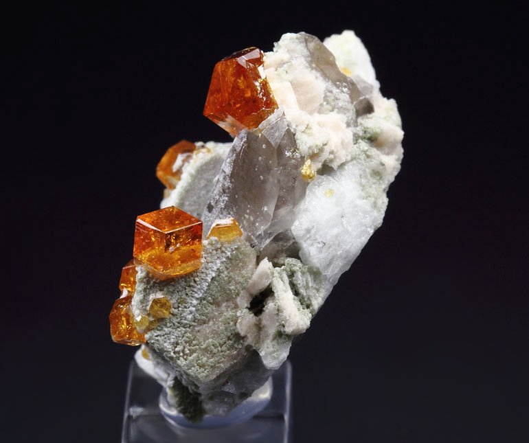 gem GARNET var. SPESSARTINE, QUARTZ, MICROCLINE