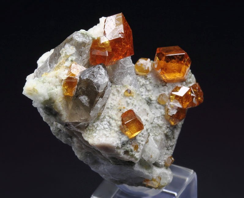 gem GARNET var. SPESSARTINE, QUARTZ, MICROCLINE