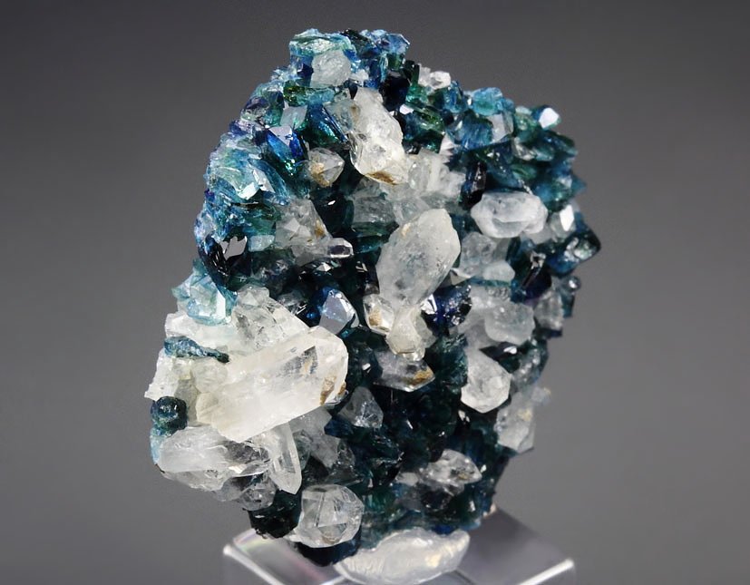 new find - gem LAZULITE, QUARTZ