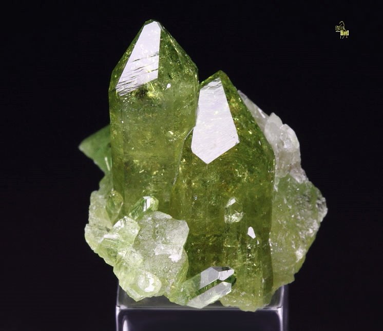 gem VESUVIANITE 