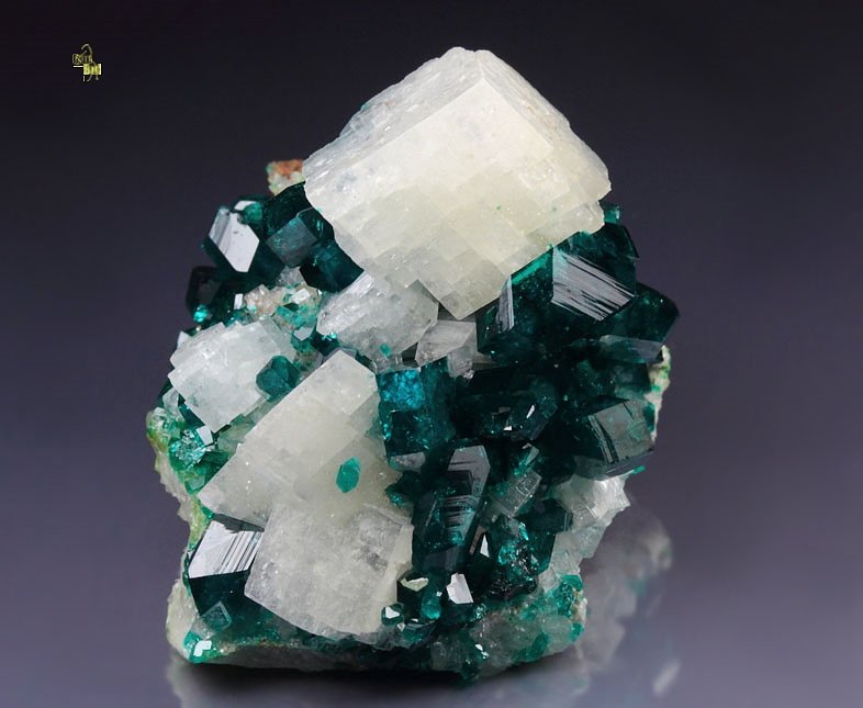 gem DIOPTASE, CALCITE