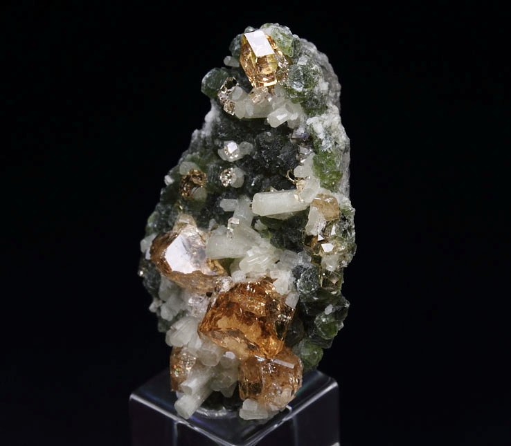 gem GARNET var. GROSSULAR, CLINOCHLORE, DIOPSIDE