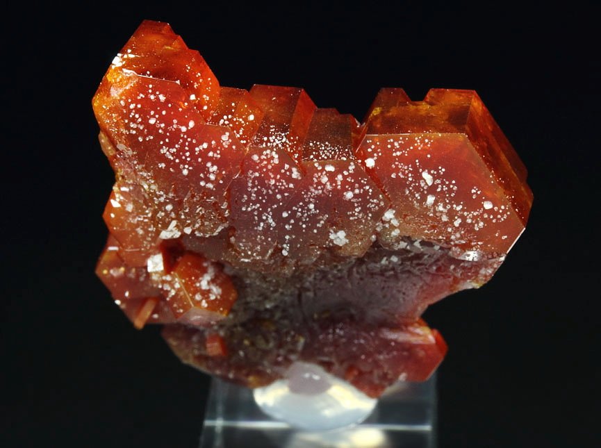 gemmy skeletal VANADINITE