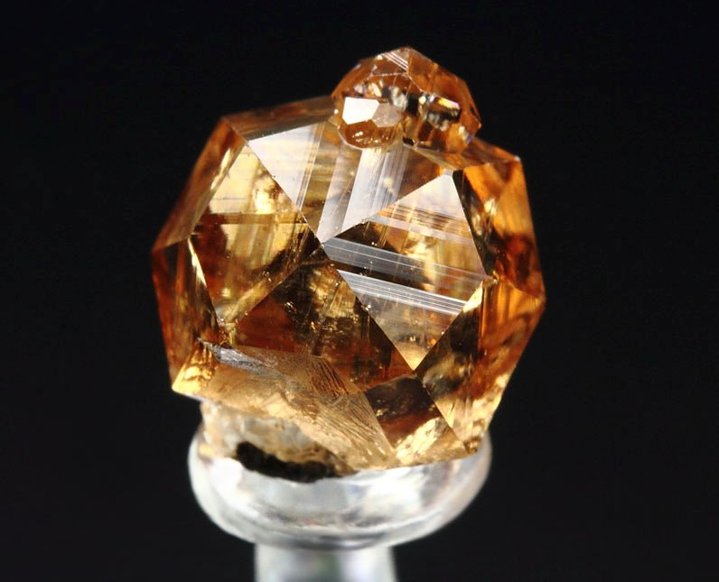 gem GARNET var. GROSSULAR