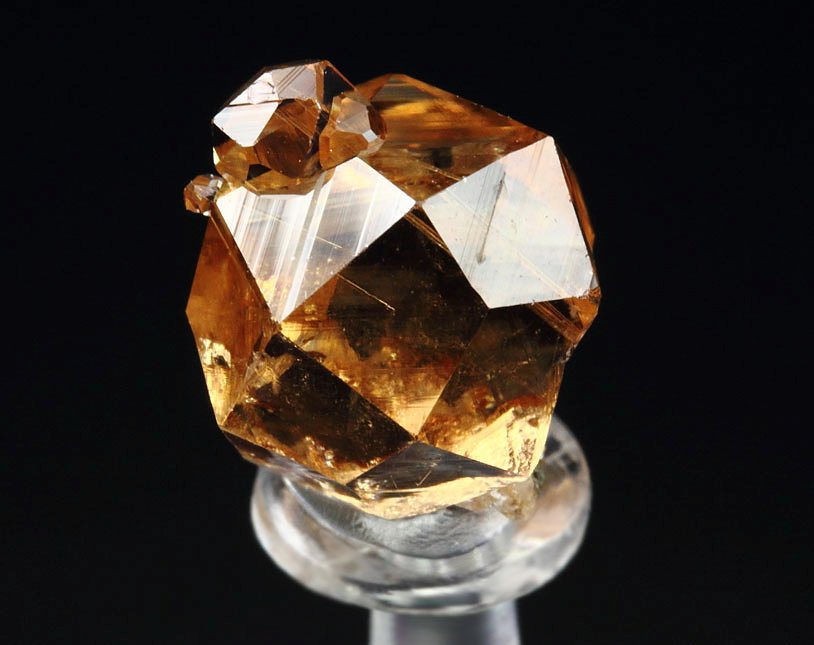 gem GARNET var. GROSSULAR