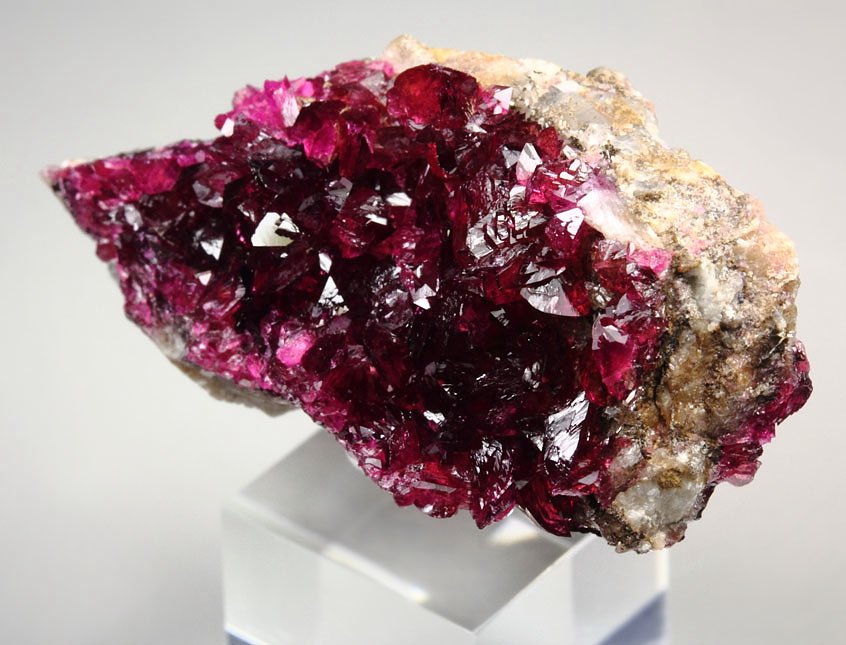 gem ROSELITE