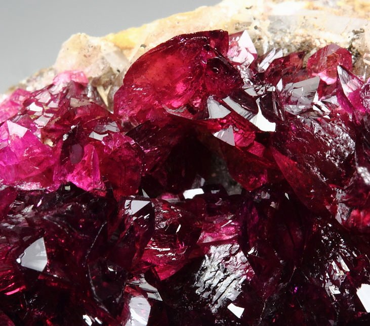 gem ROSELITE