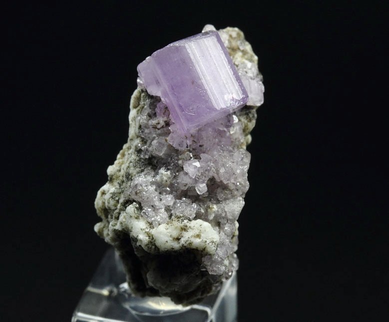 gem FLUORAPATITE