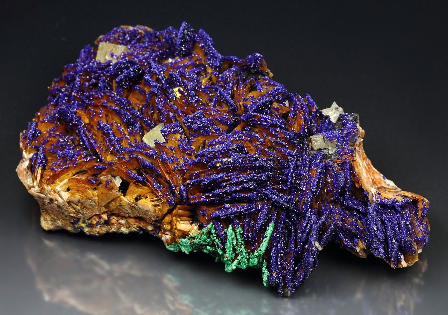 new find - AZURITE, BARYTE, FLUORITE, MALACHITE