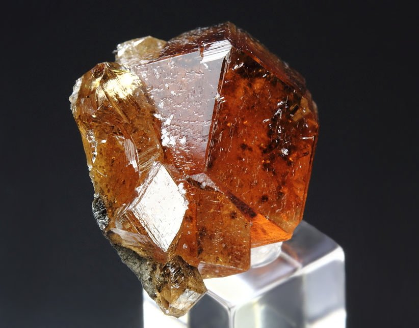 gem GARNET var. GROSSULAR