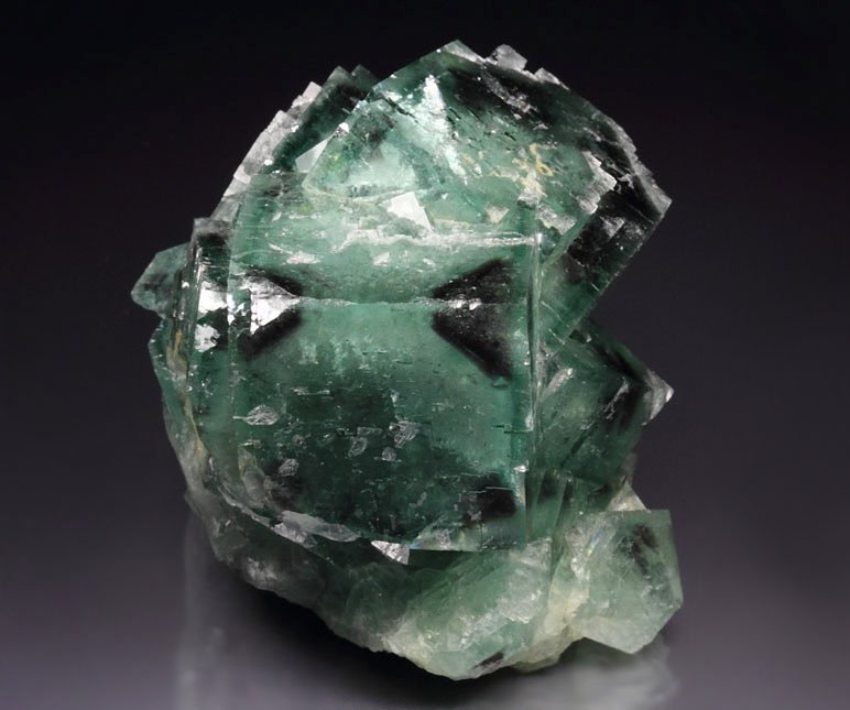 FLUORITE with PHANTOMS