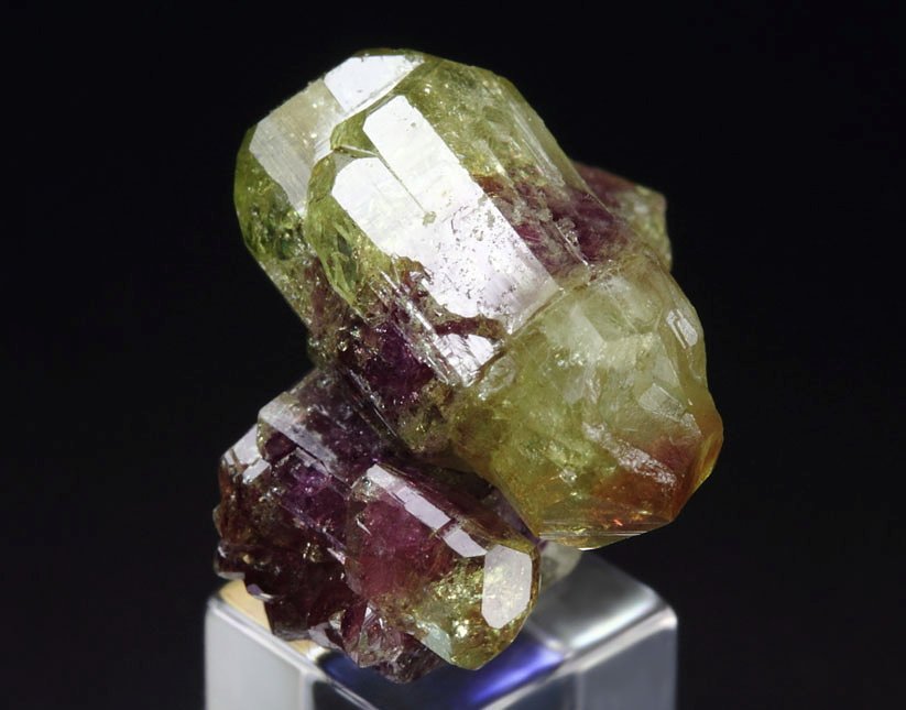 gem bi-terminated VESUVIANITE bi-color