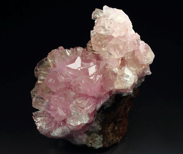 CALCITE var. COBALTOAN CALCITE