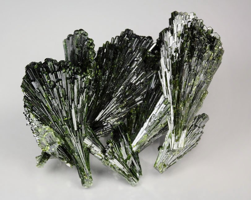 EPIDOTE