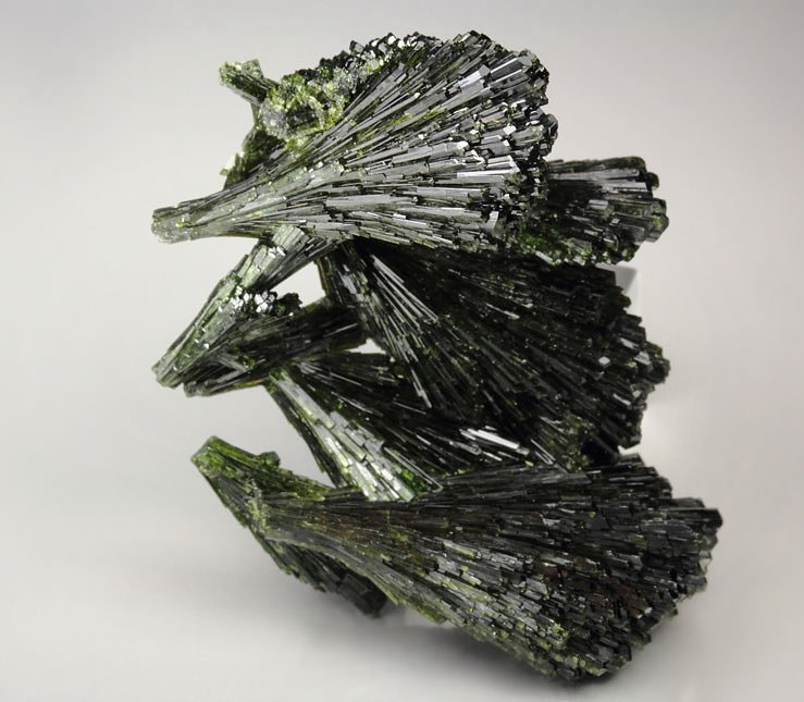 EPIDOTE