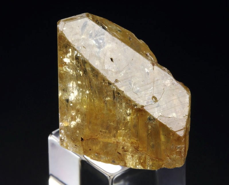 gem TOPAZ var. IMPERIAL TOPAZ