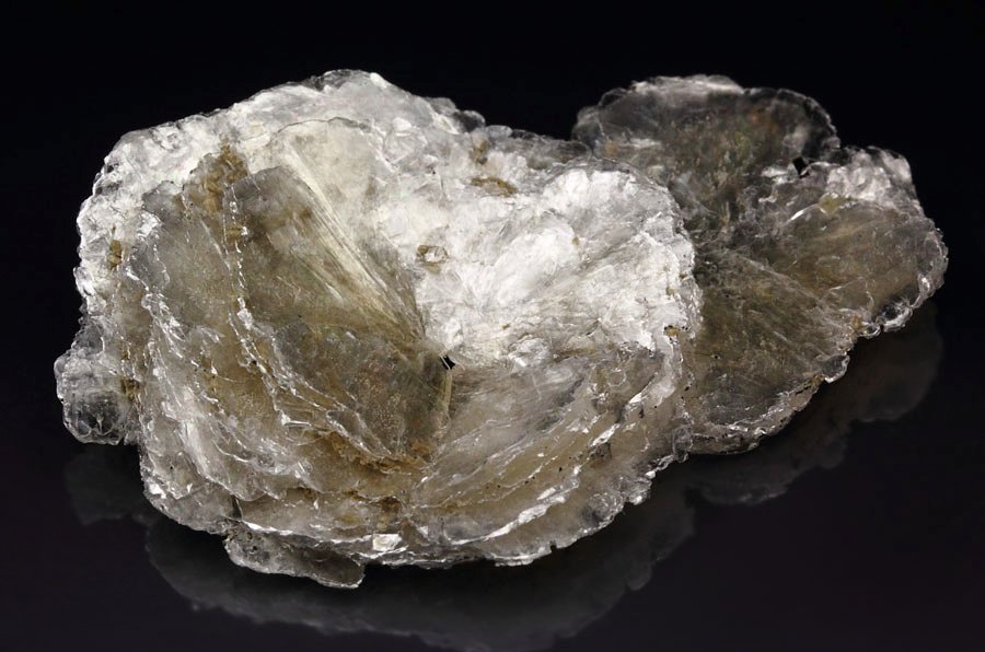 POLYLITHIONITE, SERANDITE