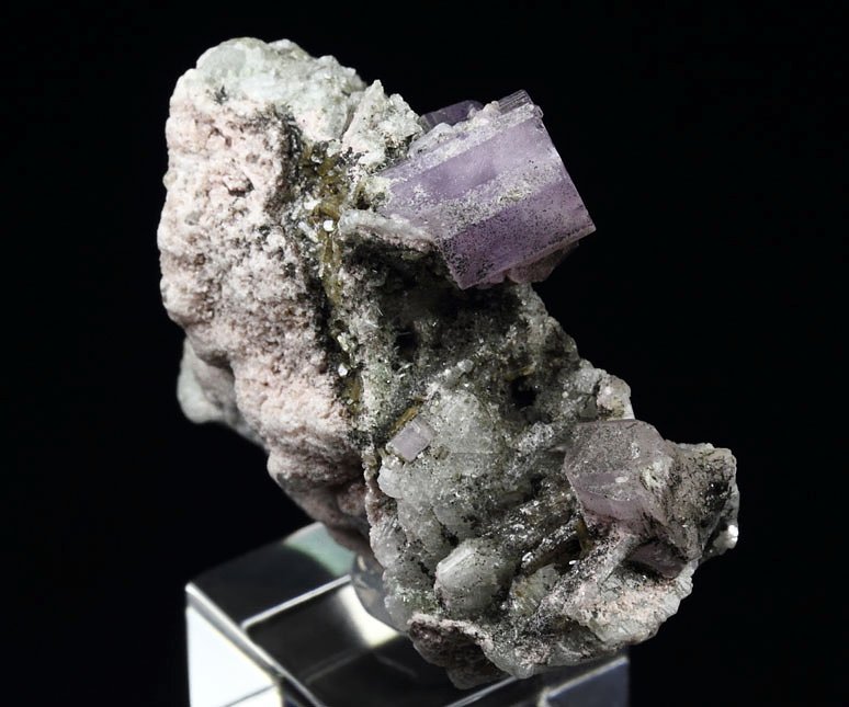 gem FLUORAPATITE, ALBITE