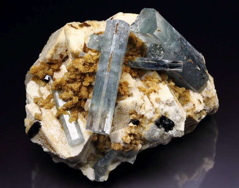 gem BERYL var. AQUAMARINE, TOURMALINE var. SCHORL, FELDSPAR