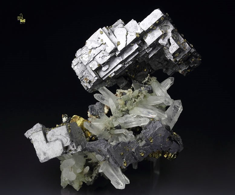 skeletal GALENA, CHALCOPYRITE, QUARTZ