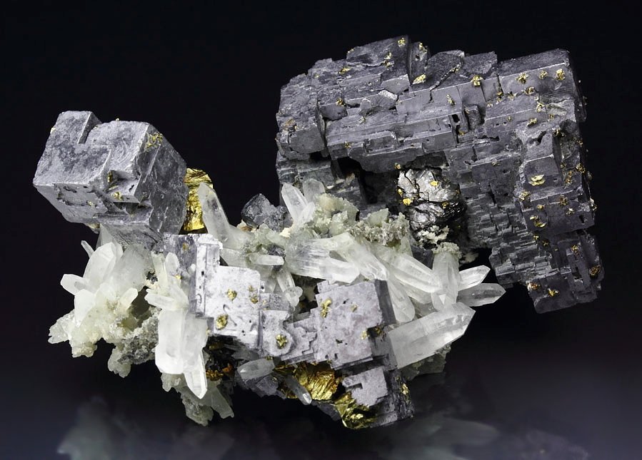 skeletal GALENA, CHALCOPYRITE, QUARTZ