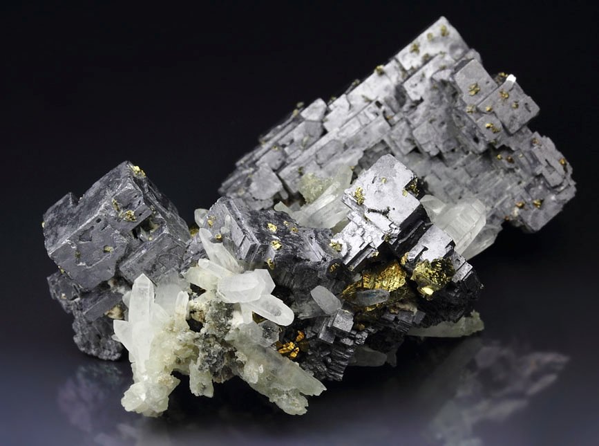 skeletal GALENA, CHALCOPYRITE, QUARTZ