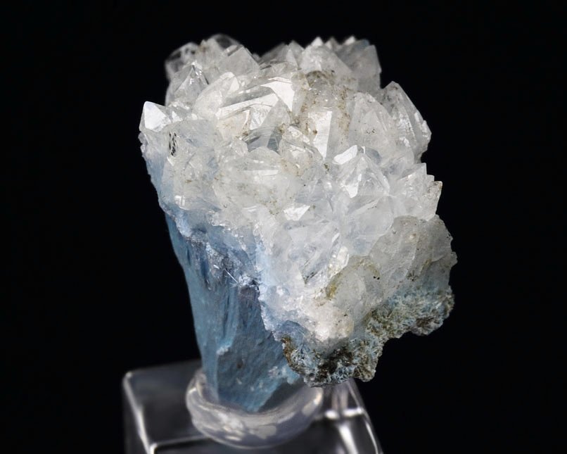 SHATTUCKITE, QUARTZ