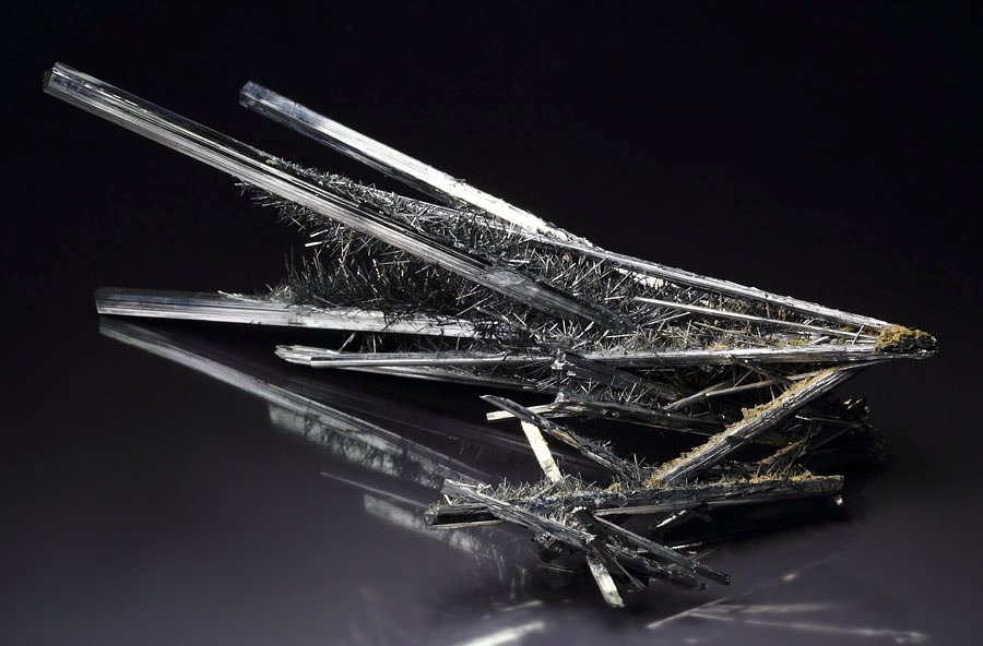 STIBNITE