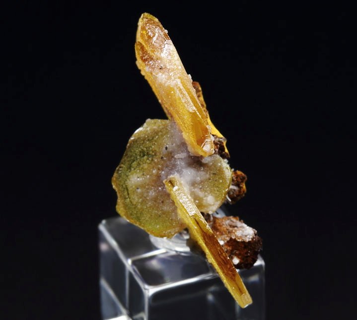 new find - WULFENITE