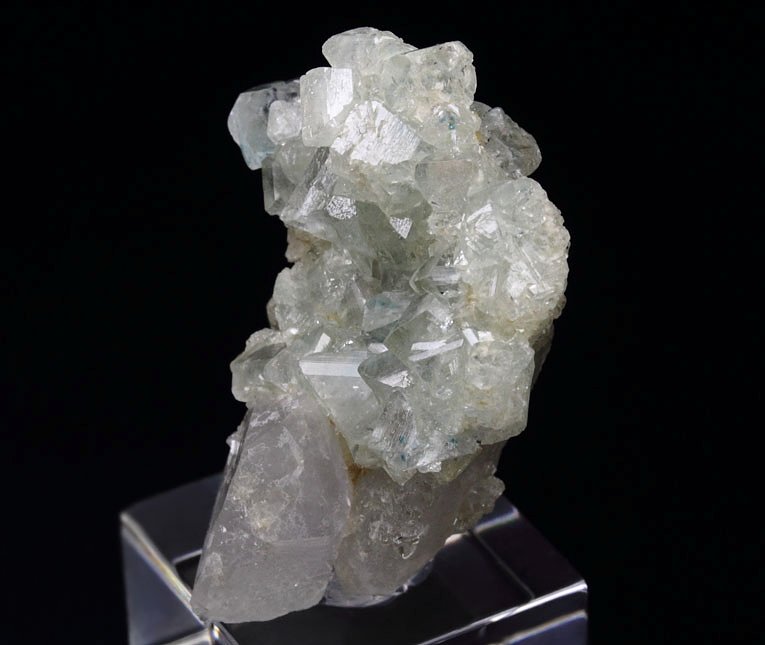 gem EUCLASE, QUARTZ