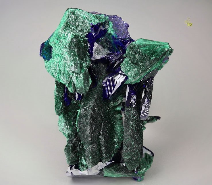 AZURITE, MALACHITE pseudomorph after AZURITE